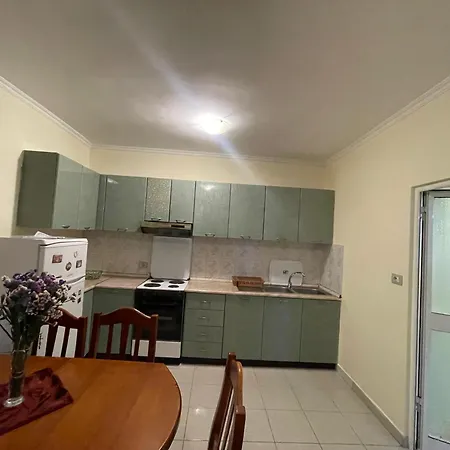 Aza Apartment *